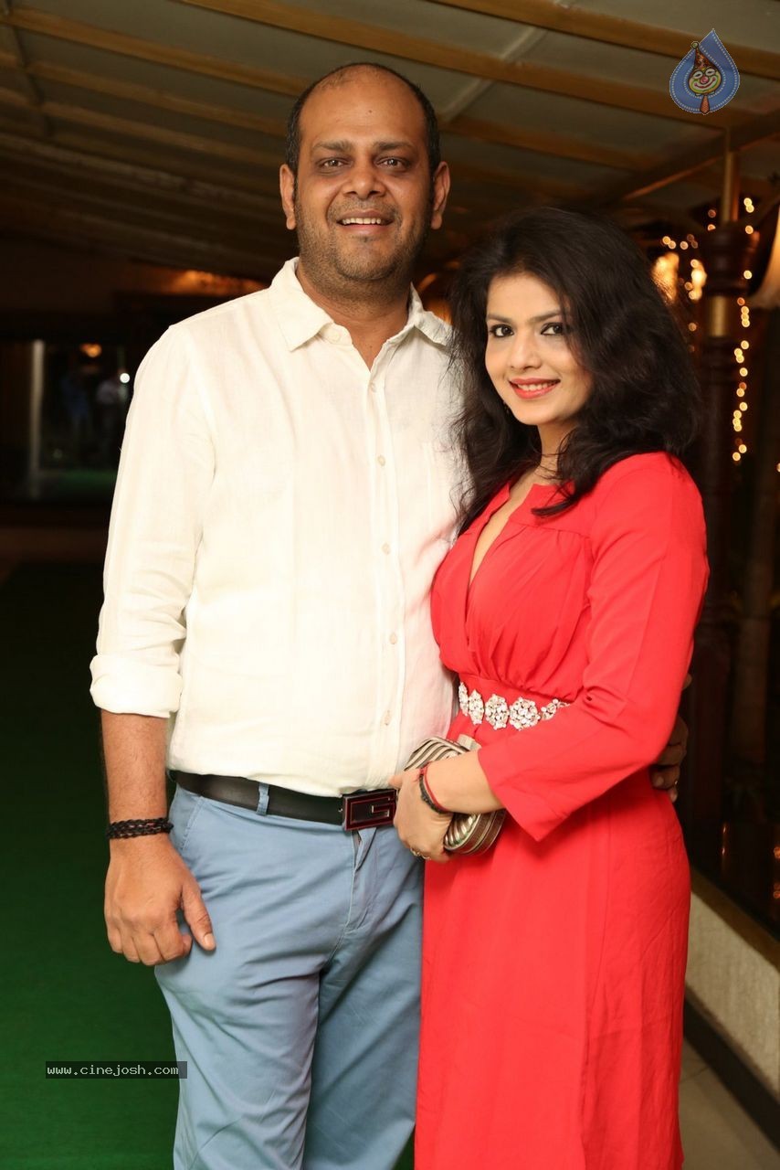 Koyal Chandak Birthday Party - 91 / 160 photos