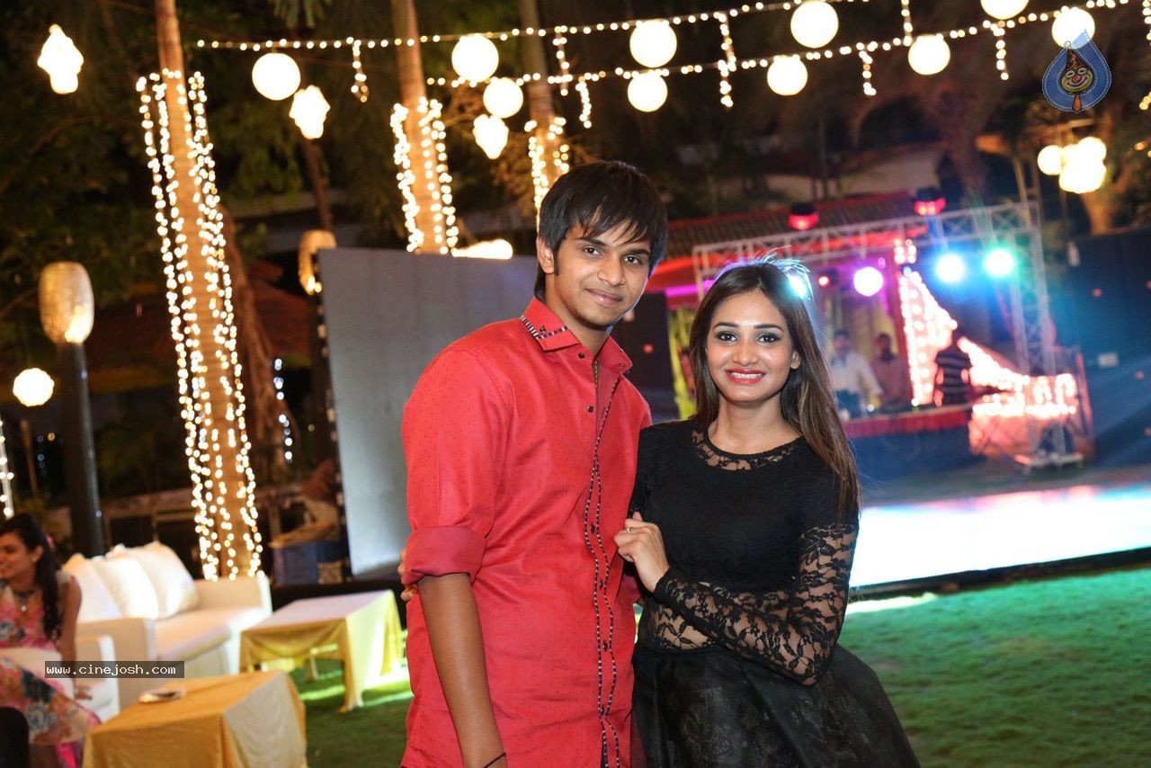 Koyal Chandak Birthday Party - 112 / 160 photos