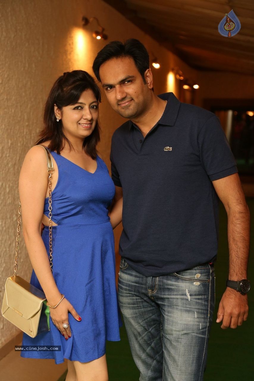 Koyal Chandak Birthday Party - 134 / 160 photos