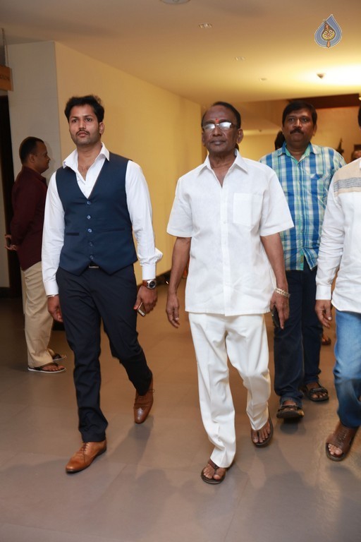 Krish - Ramya Wedding Photos 2 - 16 / 73 photos