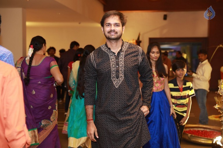 Krish - Ramya Wedding Photos 2 - 17 / 73 photos