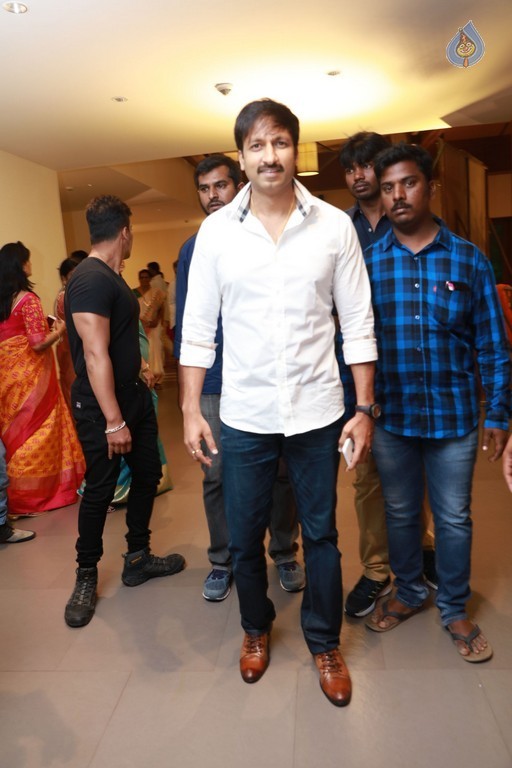 Krish - Ramya Wedding Photos 3 - 49 / 57 photos