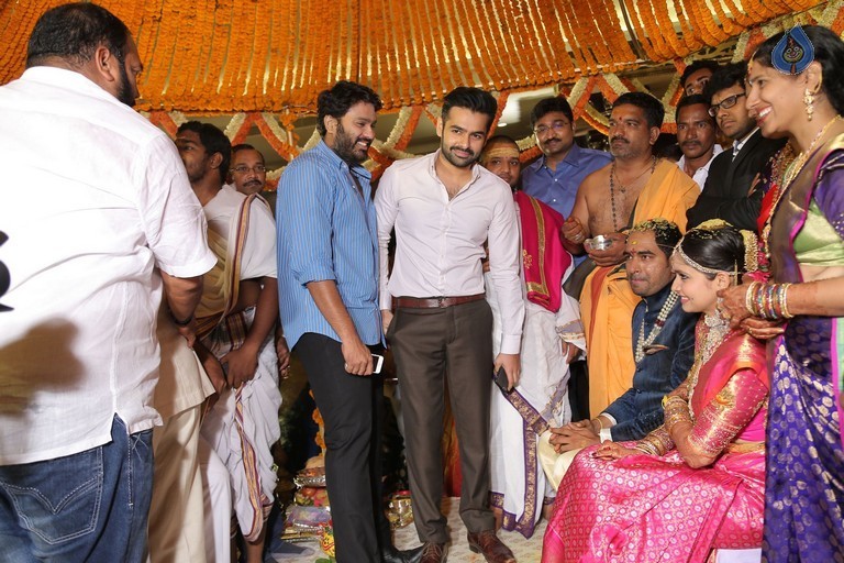Krish - Ramya Wedding Photos 4 - 53 / 164 photos