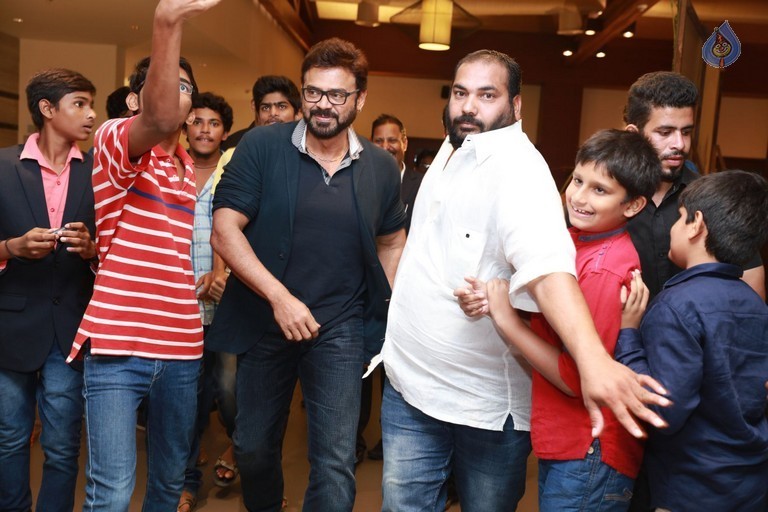 Krish - Ramya Wedding Photos 4 - 69 / 164 photos