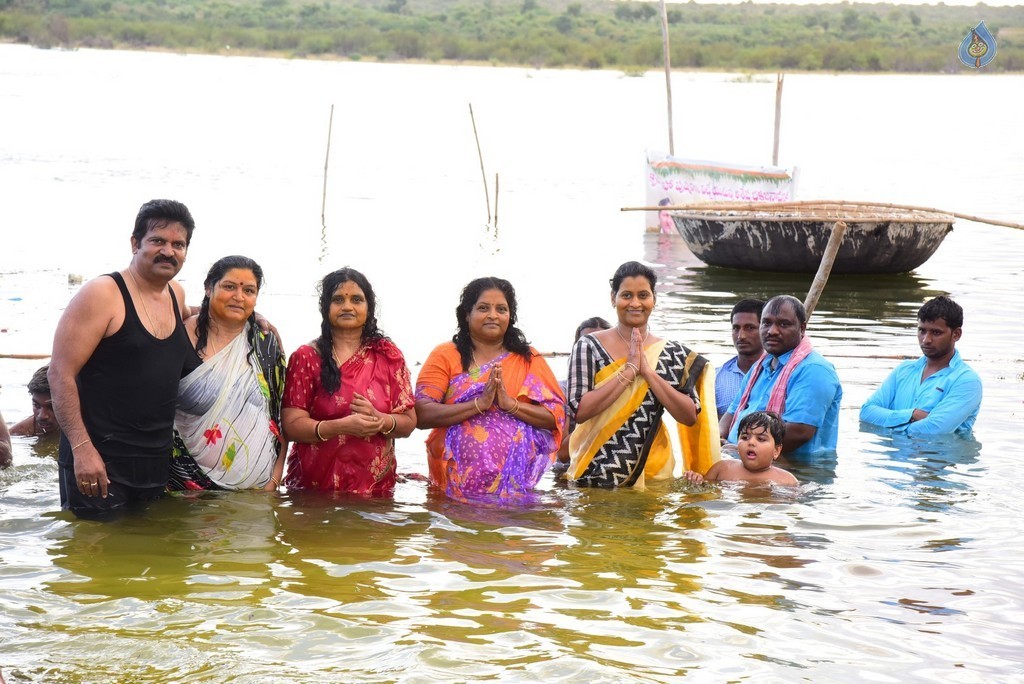 Krishna Pushkaralu 2016 Closing Ceremony - 36 / 49 photos