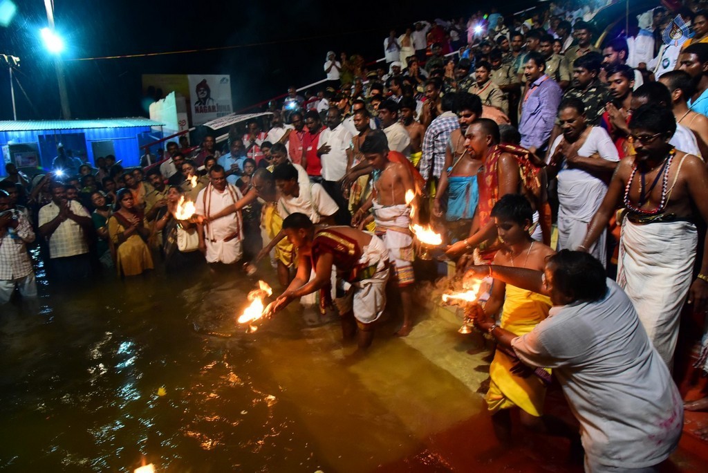 Krishna Pushkaralu 2016 Closing Ceremony - 47 / 49 photos