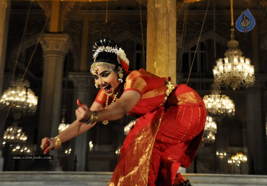 Kuchipudi Performance at Chowmohalla Palace - 5 / 15 photos