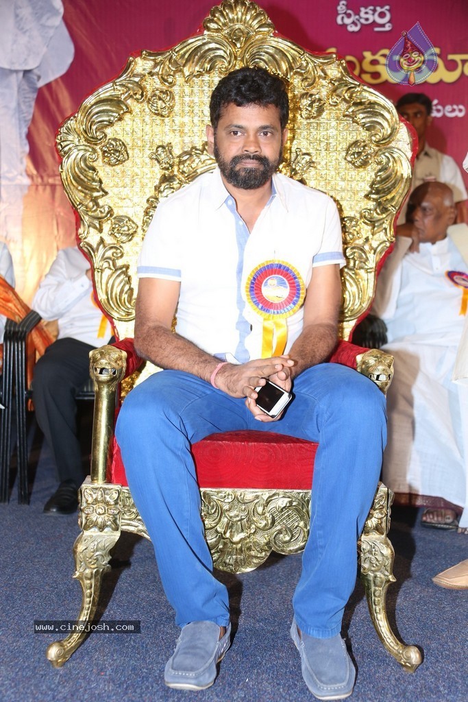 KV Reddy Award Presentation to Sukumar - 101 / 194 photos