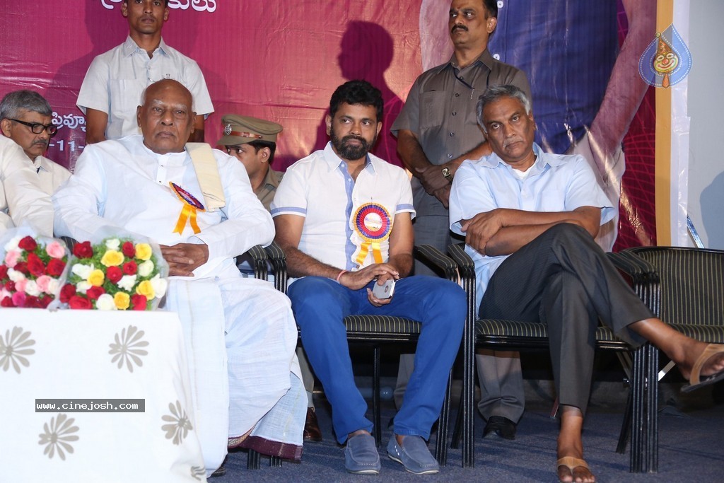 KV Reddy Award Presentation to Sukumar - 118 / 194 photos