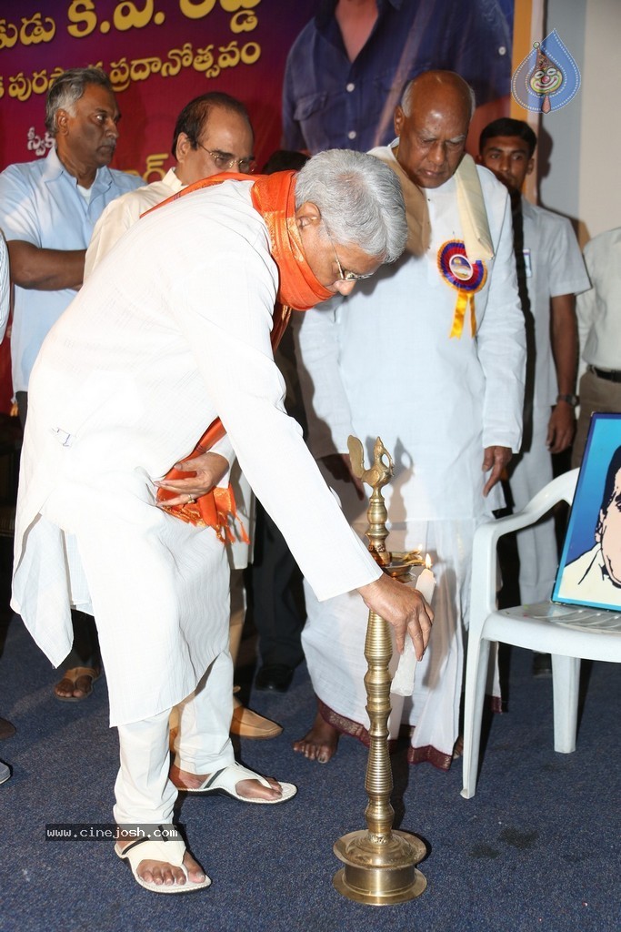 KV Reddy Award Presentation to Sukumar - 126 / 194 photos