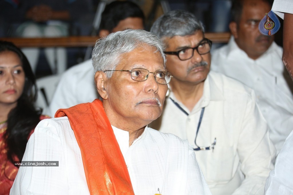 KV Reddy Award Presentation to Sukumar - 127 / 194 photos