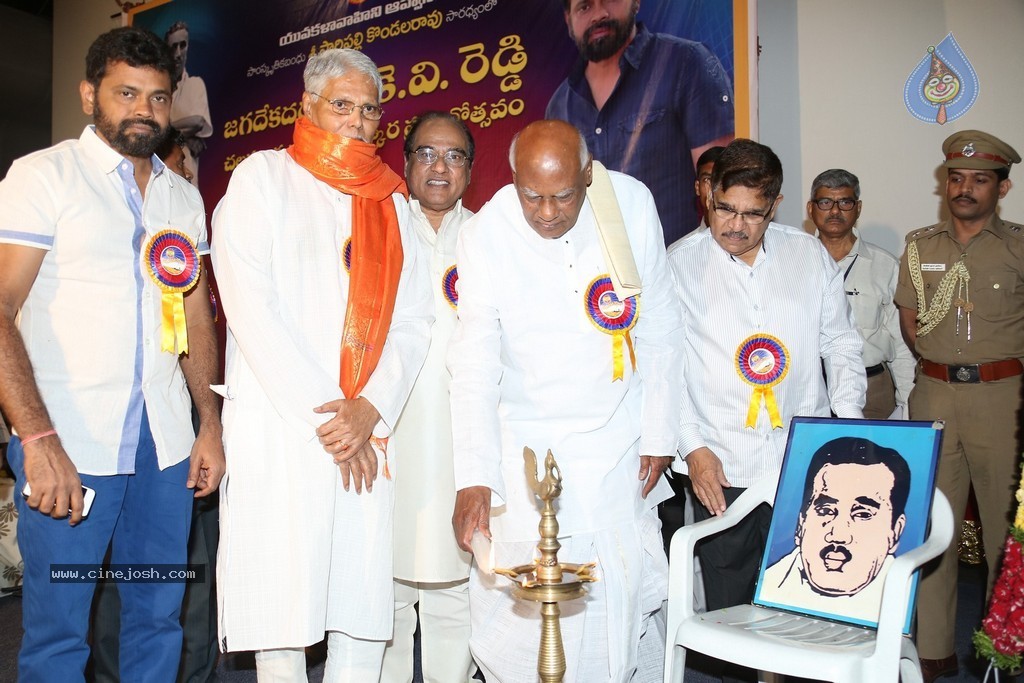 KV Reddy Award Presentation to Sukumar - 150 / 194 photos