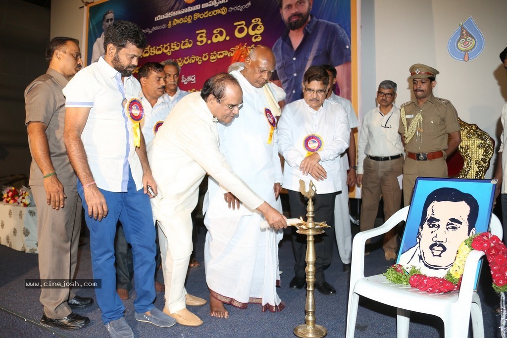 KV Reddy Award Presentation to Sukumar - 184 / 194 photos