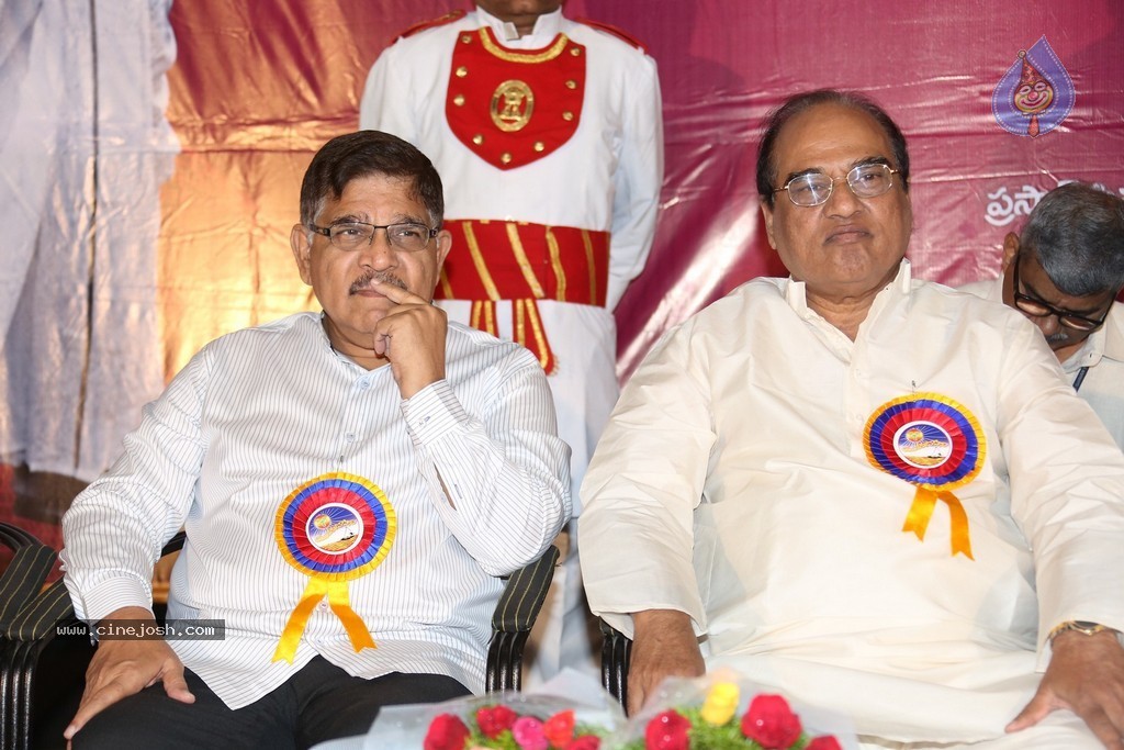 KV Reddy Award Presentation to Sukumar - 194 / 194 photos