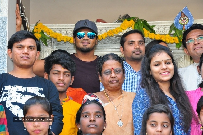 Lakshmi Manchu Celebrates Sankranthi Festival With Students - 9 / 14 photos