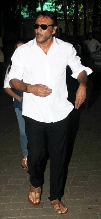 Late Music Director Aadesh Srivastav 4th Day Prayer - 13 / 42 photos
