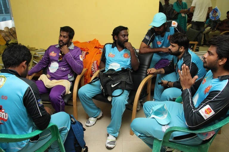 Lebara Natchathira Cricket Match Photos - 7 / 62 photos