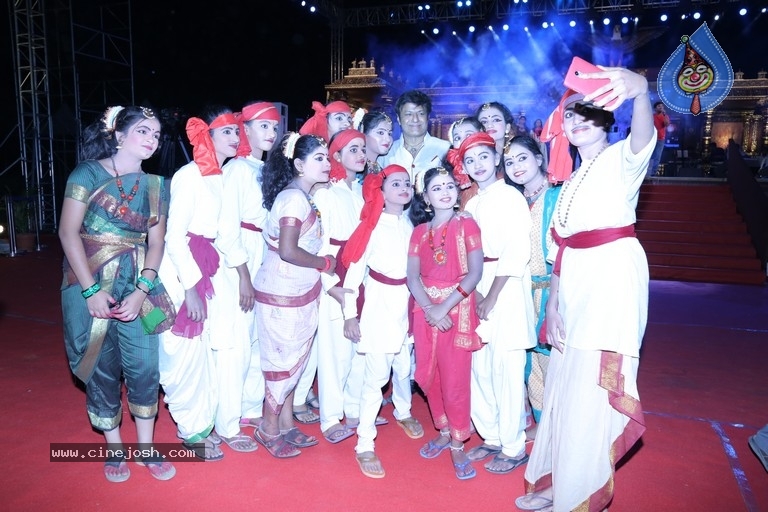 Lepakshi Utsavam 2018 Day 02 - 15 / 36 photos