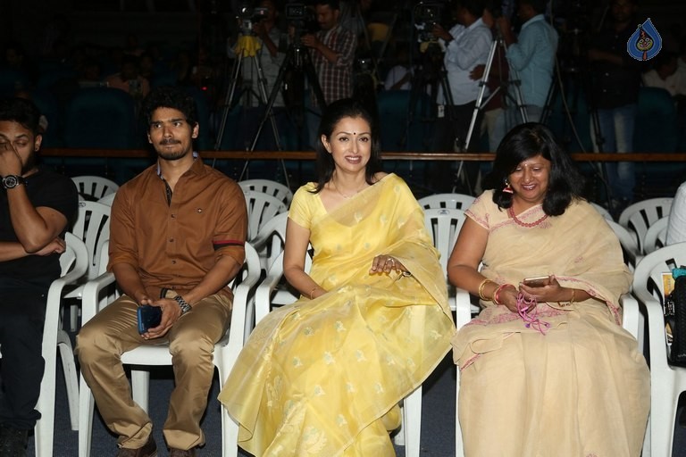 Life Again Foundation Launch - 31 / 50 photos