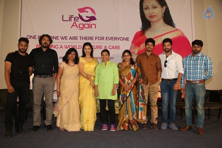 Life Again Foundation Launch - 33 / 50 photos
