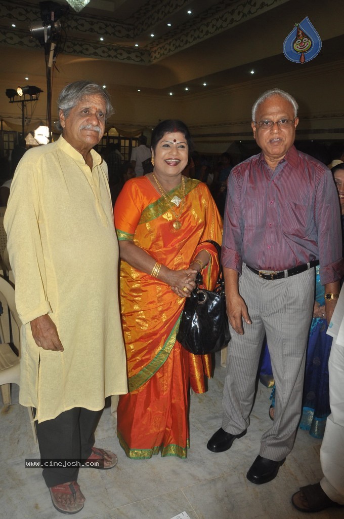Lyricist Piraisudan Daughter Wedding Reception - 44 / 122 photos