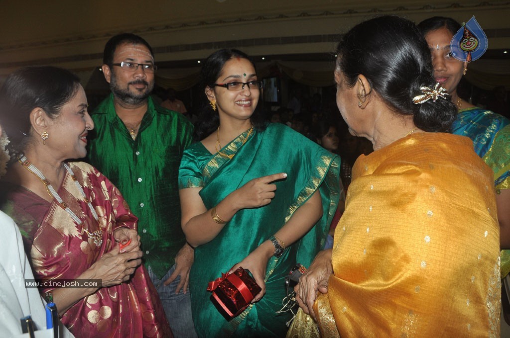 Lyricist Piraisudan Daughter Wedding Reception - 53 / 122 photos