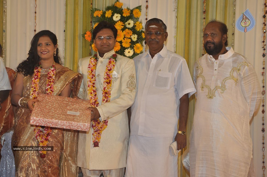 Lyricist Piraisudan Daughter Wedding Reception - 60 / 122 photos