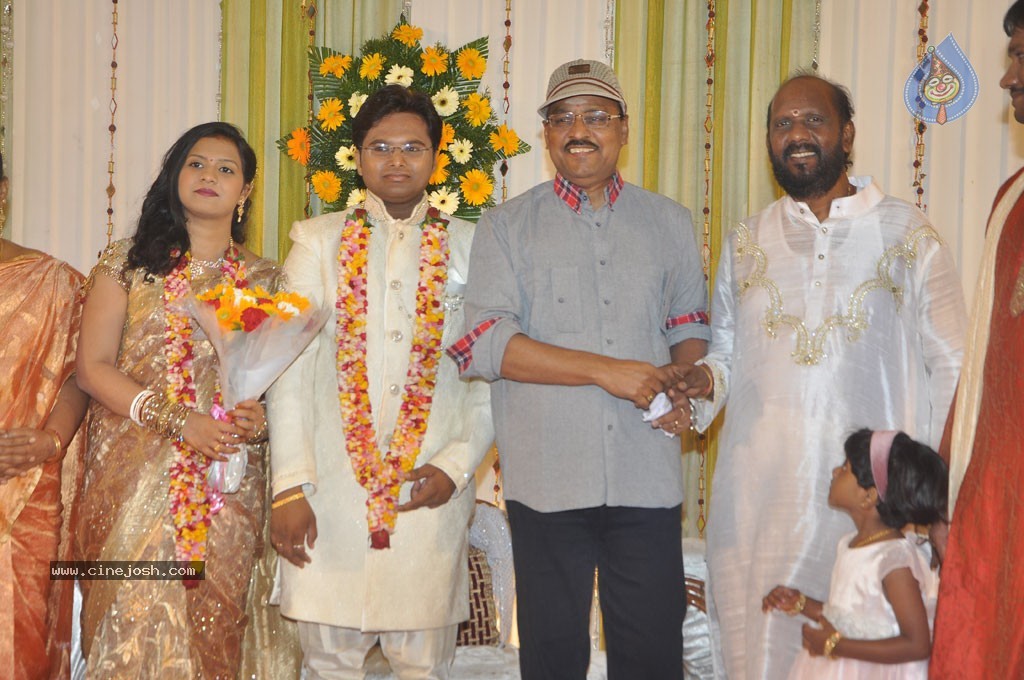 Lyricist Piraisudan Daughter Wedding Reception - 74 / 122 photos