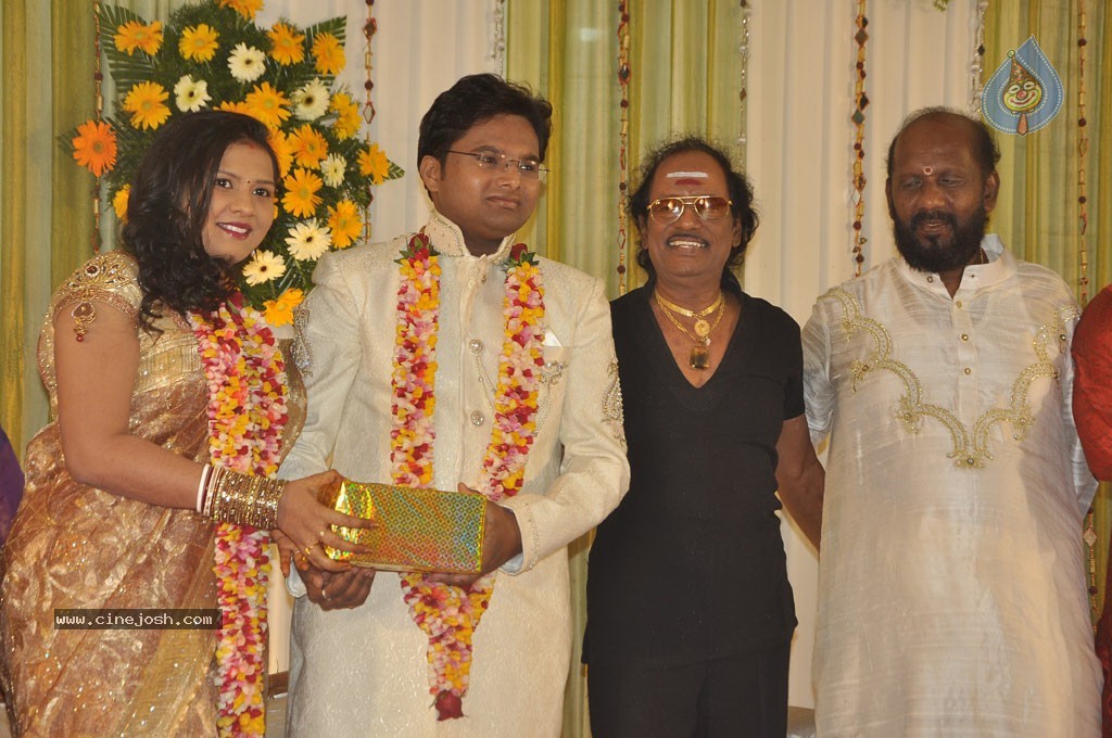 Lyricist Piraisudan Daughter Wedding Reception - 102 / 122 photos