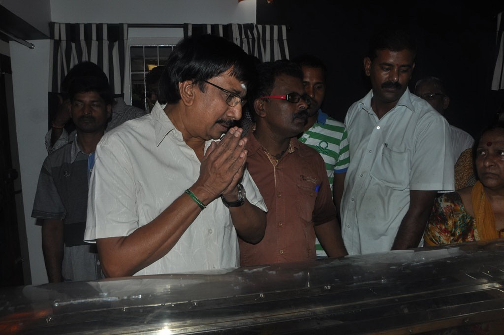 Lyricist Vaali Condolence Photos - 44 / 99 photos