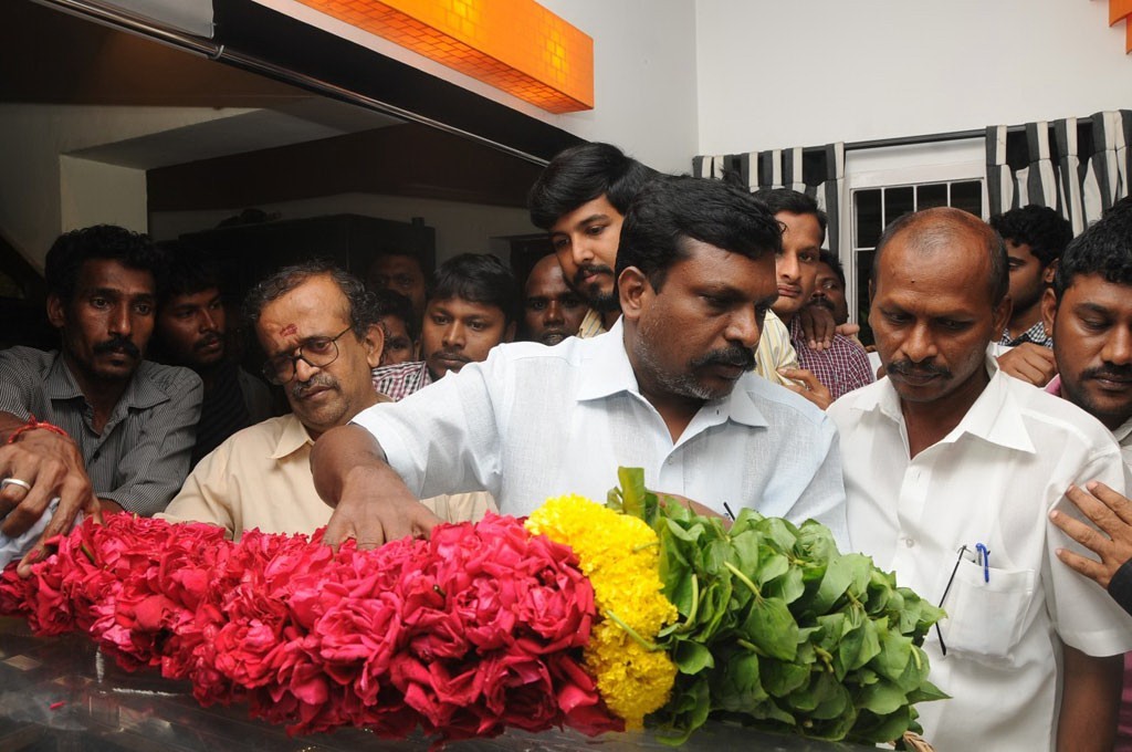 Lyricist Vaali Condolence Photos - 65 / 99 photos