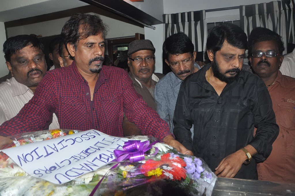 Lyricist Vaali Condolence Photos - 75 / 99 photos