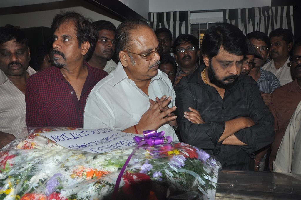 Lyricist Vaali Condolence Photos - 78 / 99 photos