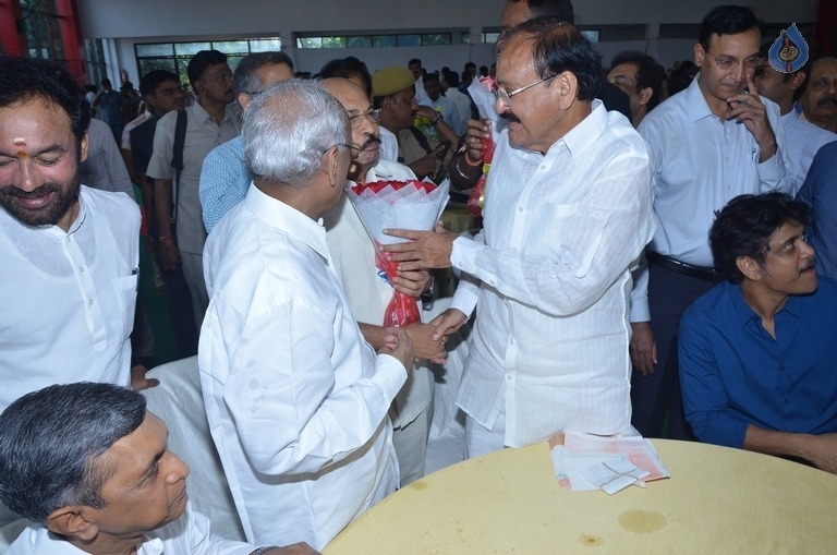 M Venkaiah Naidu Atmiya Abhinandana Sabha - 39 / 105 photos