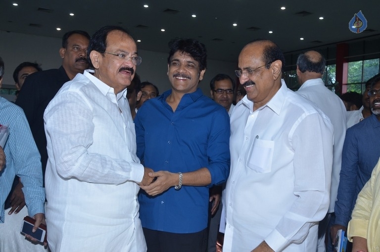 M Venkaiah Naidu Atmiya Abhinandana Sabha - 47 / 105 photos