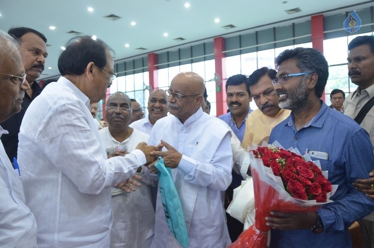 M Venkaiah Naidu Atmiya Abhinandana Sabha - 70 / 105 photos