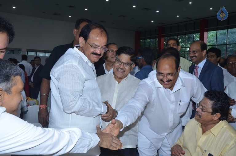 M Venkaiah Naidu Atmiya Abhinandana Sabha - 90 / 105 photos