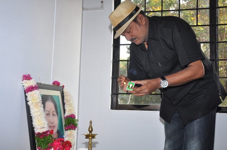 MAA Condoles Jayalalithaa Demise - 20 / 21 photos
