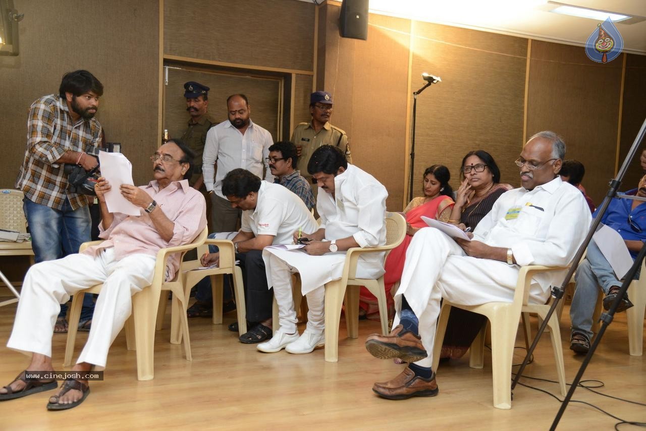 MAA Elections 2015 Counting Photos - 30 / 54 photos