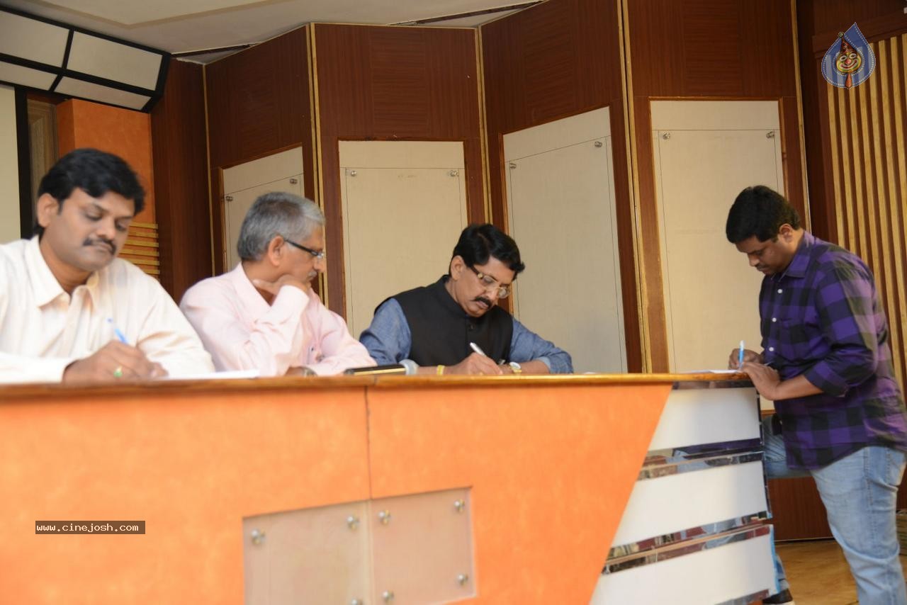 MAA Elections 2015 Counting Photos - 34 / 54 photos