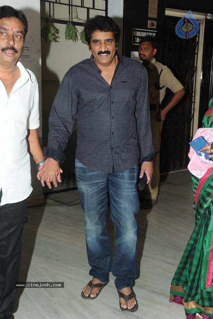 Maa Elections Polling 01 - 34 / 130 photos