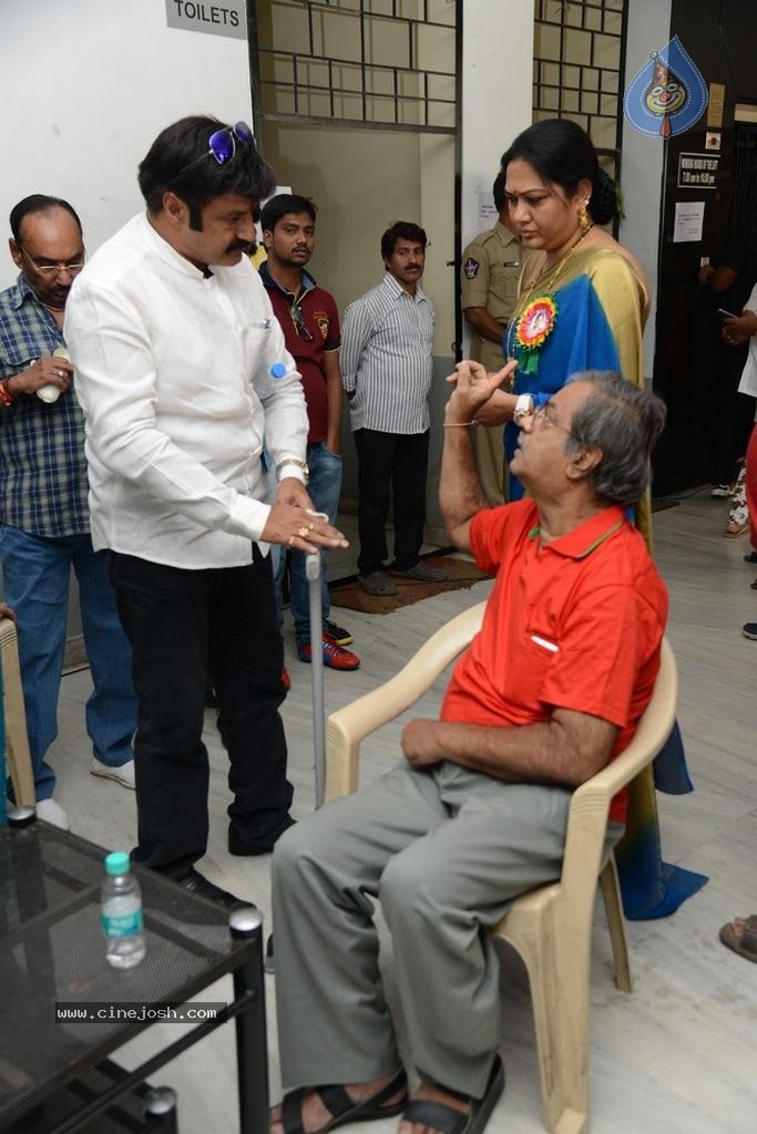 Maa Elections Polling 01 - 83 / 130 photos