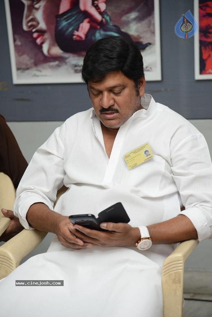 Maa Elections Polling 01 - 88 / 130 photos
