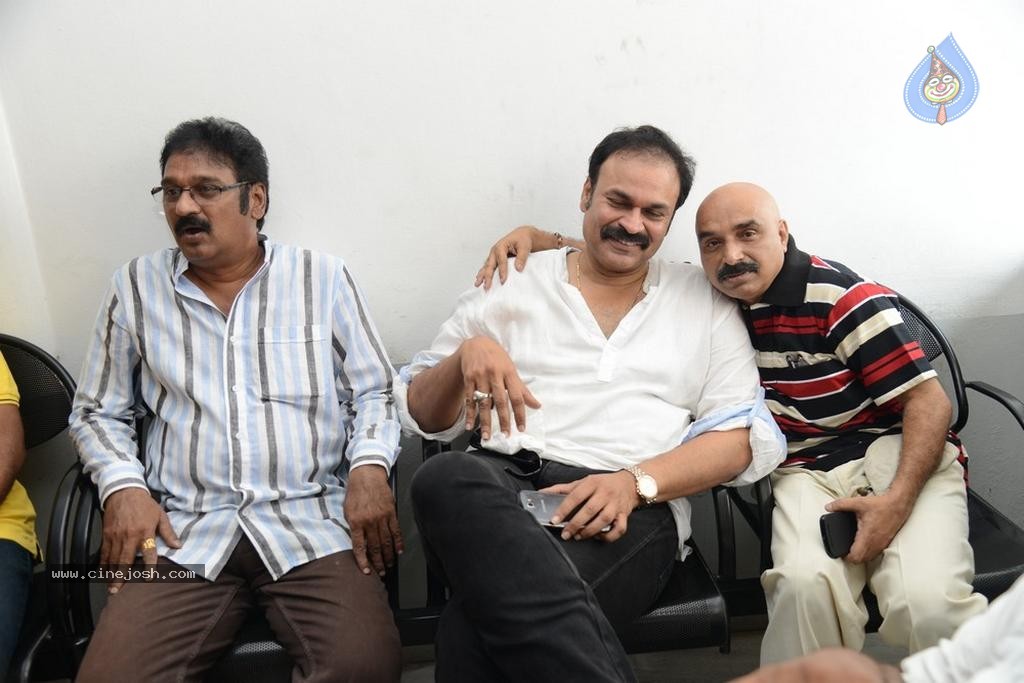 Maa Elections Polling 01 - 111 / 130 photos