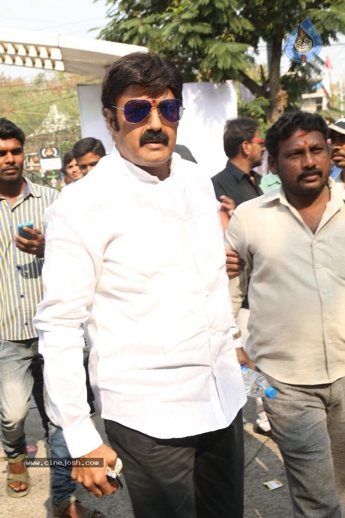 Maa Elections Polling 02 - 101 / 149 photos