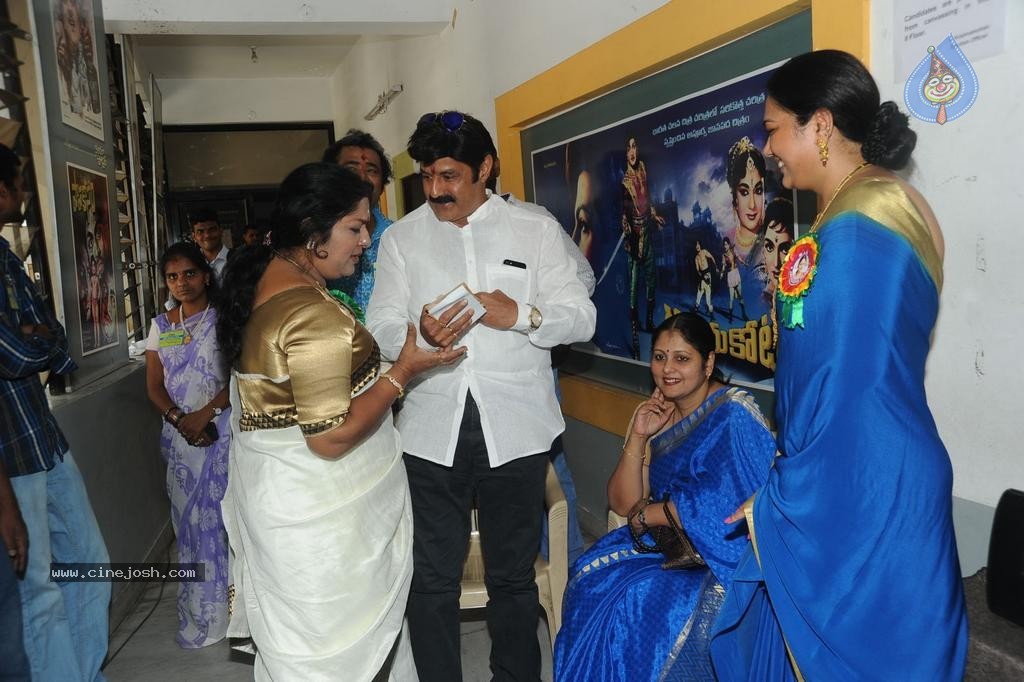 Maa Elections Polling 03 - 12 / 63 photos