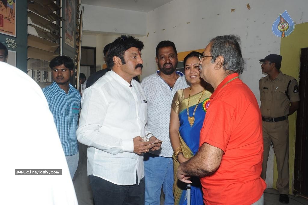 Maa Elections Polling 03 - 28 / 63 photos