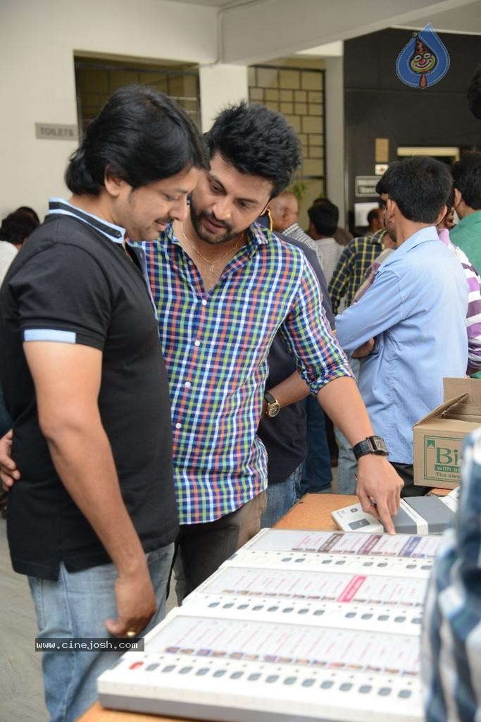 Maa Elections Polling 04 - 40 / 100 photos