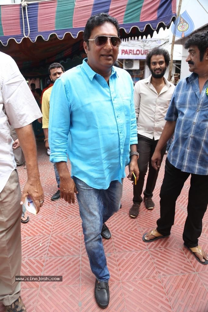 Maa Elections Polling 04 - 66 / 100 photos