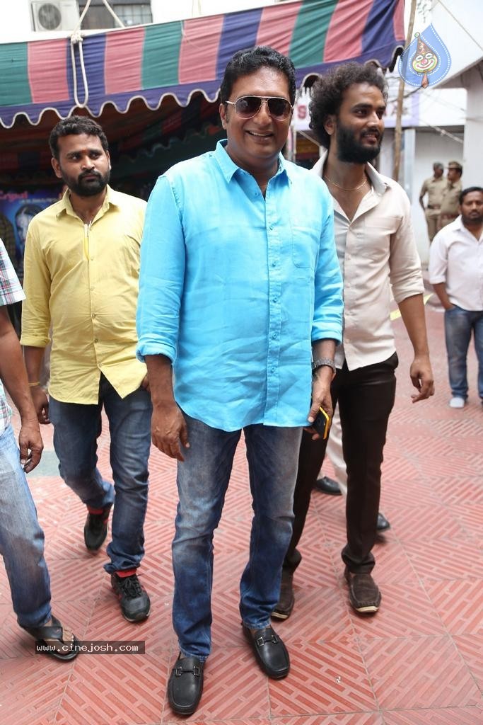 Maa Elections Polling 04 - 68 / 100 photos
